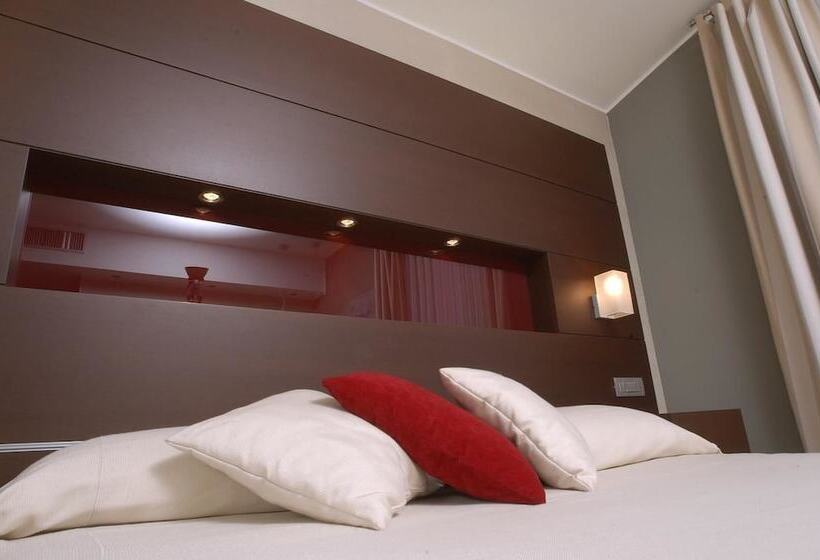 スタンダードルーム, Inverigo