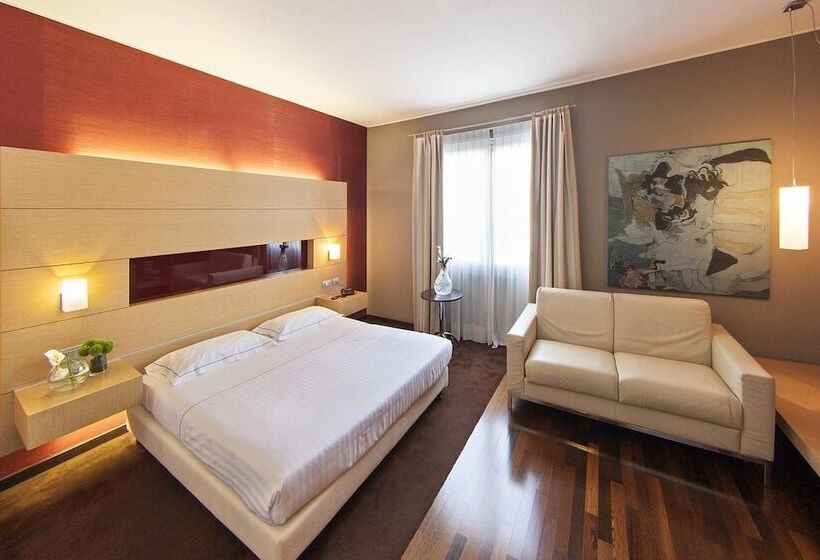 ジュニアスイート, Inverigo