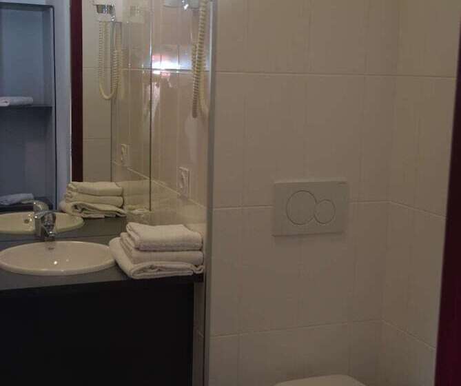 スーペリアールーム, Kyriad Evreux  Netreville