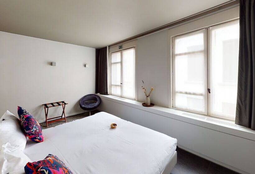 غرفة ديلوكس, Matelote