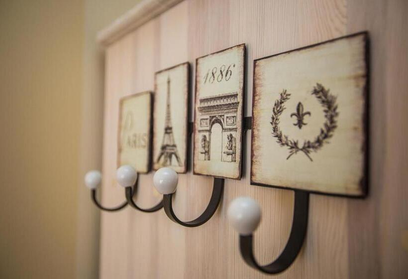 豪华房间, Ottaviano