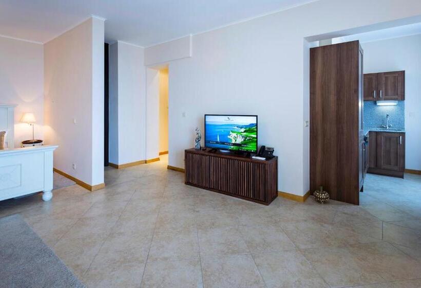 스탠다드 스튜디오, Thracian Cliffs Golf & Beach Resort