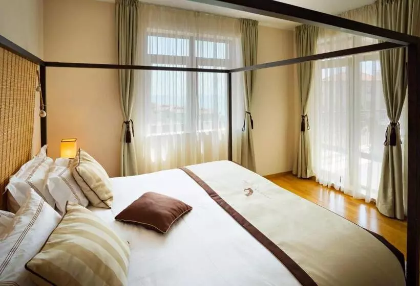 デラックススイートの３ベッドルーム, Thracian Cliffs Golf & Beach Resort