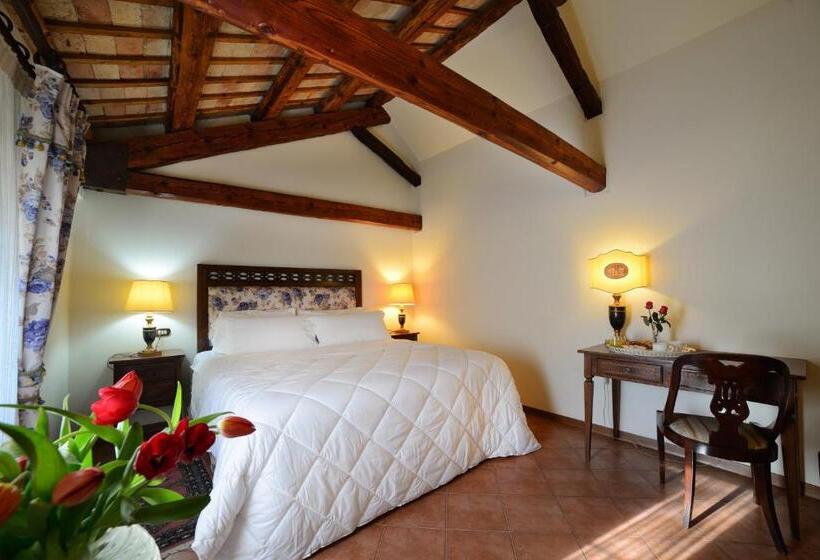 エクゼクティブルーム, Villa Luppis