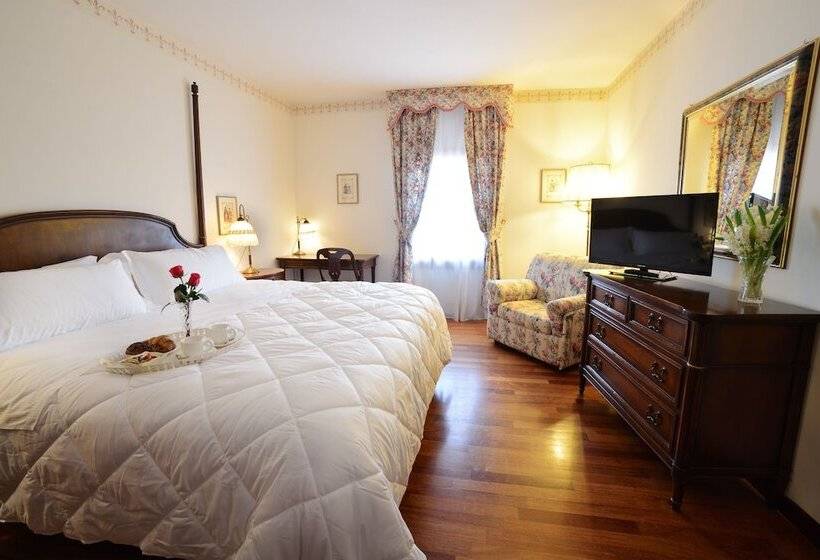 Классический Номер, Villa Luppis