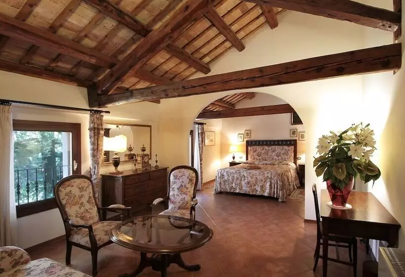 スイート, Villa Luppis