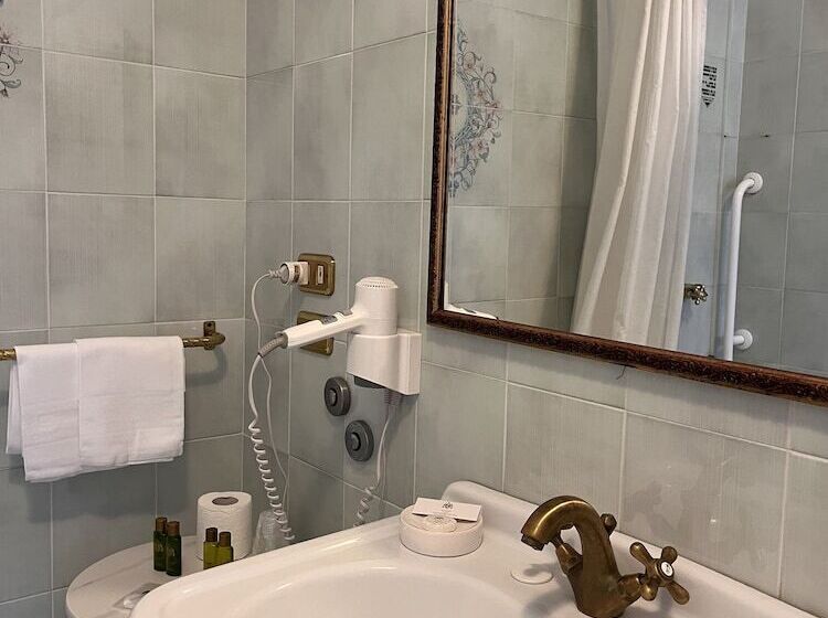 ベーシックルーム, Villa Luppis