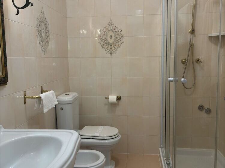 クラシックルーム, Villa Luppis