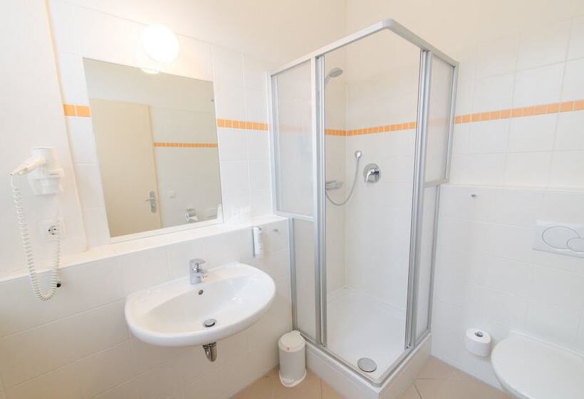 شقة غرفتين, Jufa Hotel Meersburg Am Bodensee