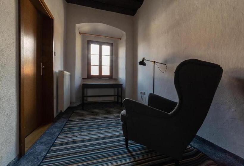 اتاق استاندارد یک نفره, Samostan Mekinje