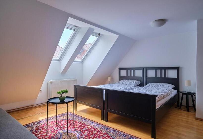 اتاق استاندارد, Samostan Mekinje