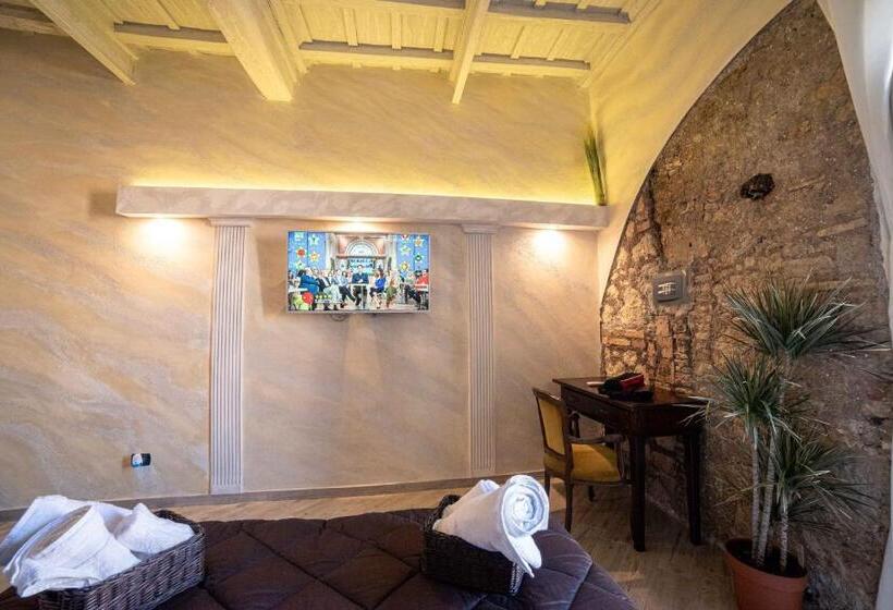 חדר סטנדרט, Lo Scoglio Dei Volsci