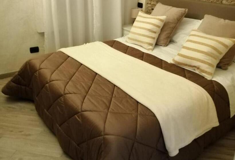 חדר סופריור לשלושה, Lo Scoglio Dei Volsci