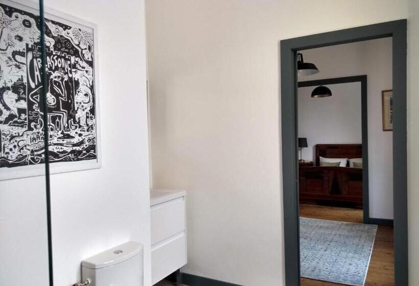 Deluxe Suite King Bed, Number15 Guesthouse Carcassonne