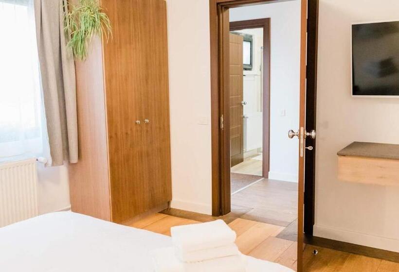 带1个卧室带花园景观的公寓, Cedar Crest