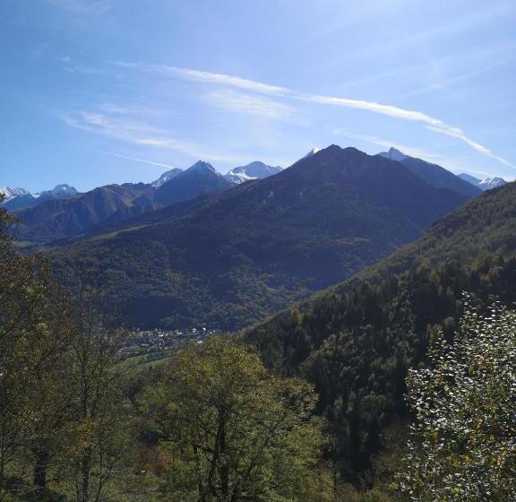 标准间带山景, La Sapinière