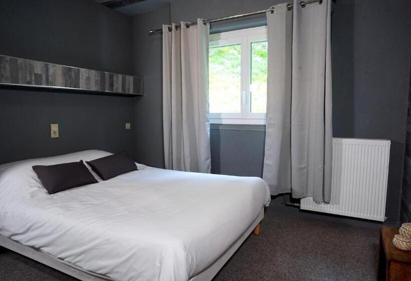 标准间, La Sapinière