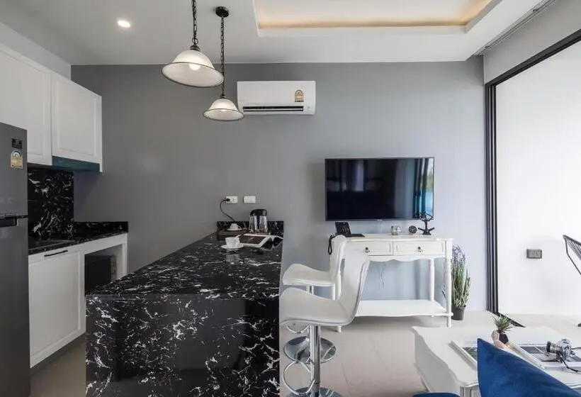 シティビューのデラックスルーム, Palmyrah Surin Beach Residence