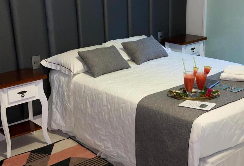 اتاق استاندارد, The Reds Pousada