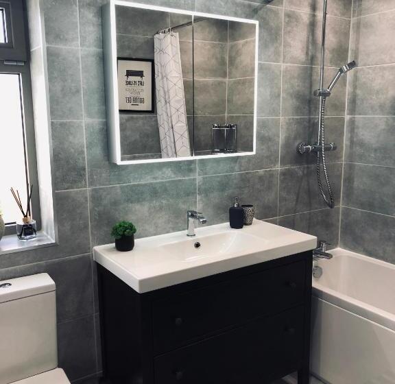 Апартаменты Deluxe 1 Спальня, Carolyn’s Place