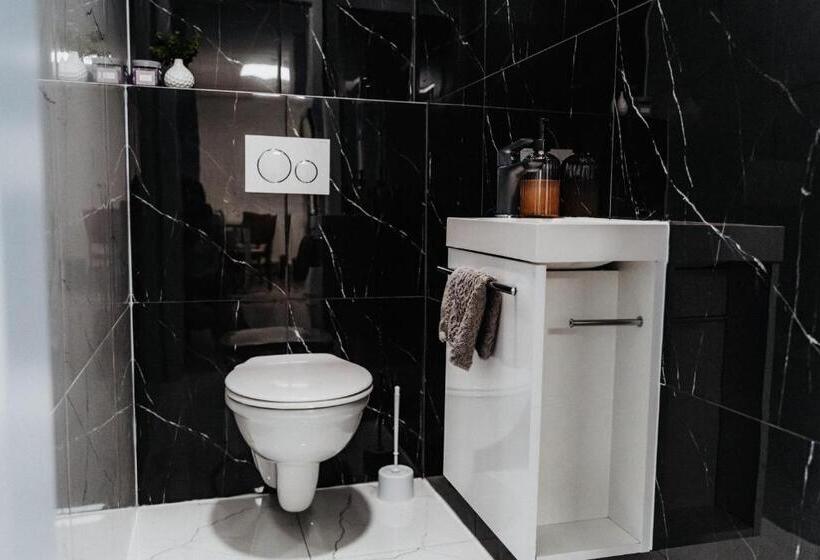 آپارتمان 2 خوابه, Dudok House