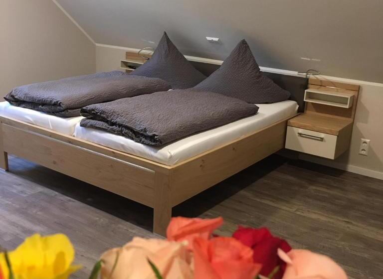 スタンダードルーム, Haus Am Parc