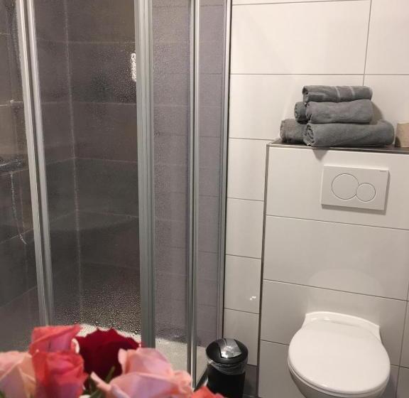 スタンダードルーム, Haus Am Parc