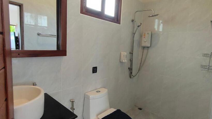 חדר סטנדרט עם מיטת קינג, Le Grand Bleu