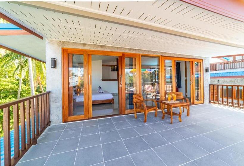 סטודיו סטנדרט עם מרפסת, Le Grand Bleu