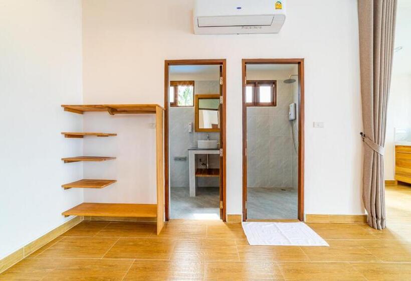 סטודיו סטנדרטי נוף לים, Le Grand Bleu