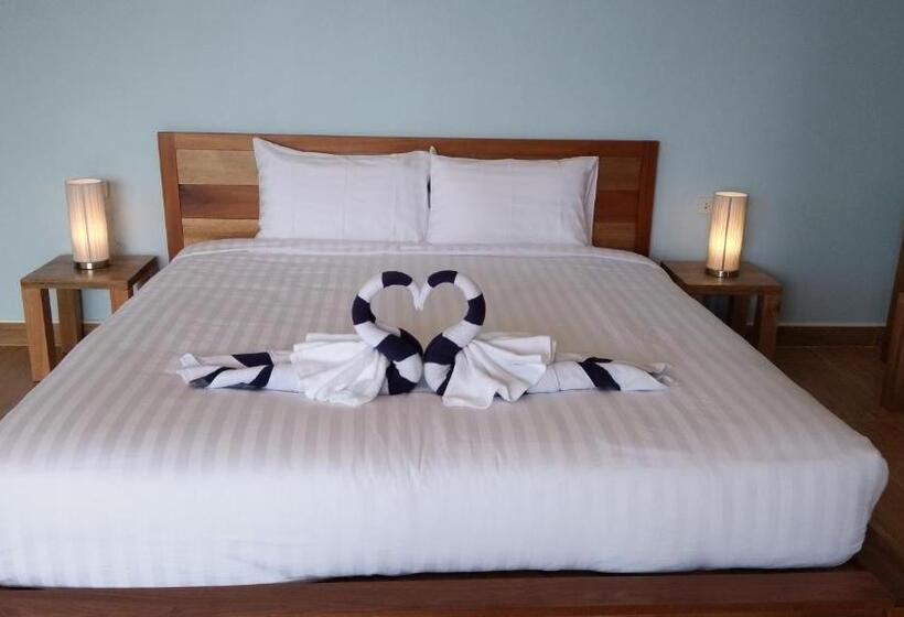 סטודיו סופריור, Le Grand Bleu