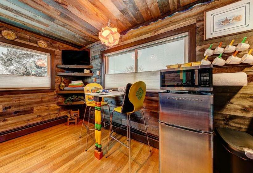 带大床的标准间, The Oasis On Eisenhower