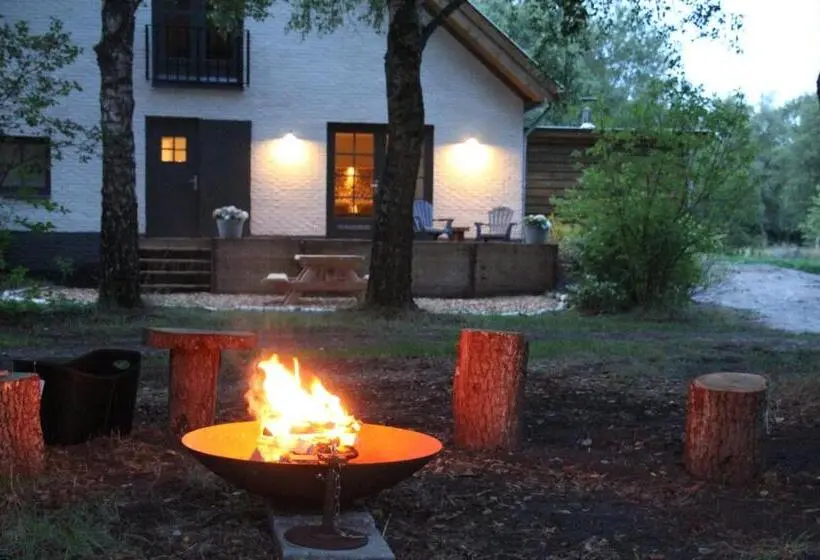 テラス付き１ベッドルームアパートメント, Inn The Woods   Private Stay
