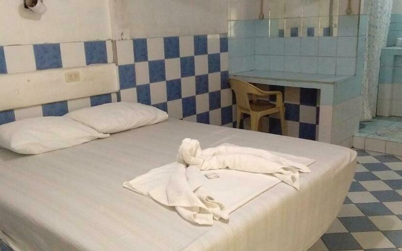 Economy Quadruple Room, Bella S Beach Resort