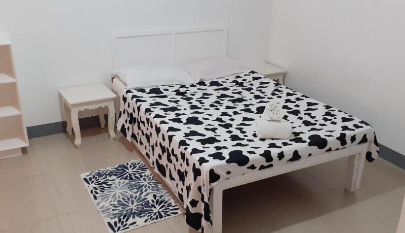 اتاق خانوادگی, Bella S Beach Resort