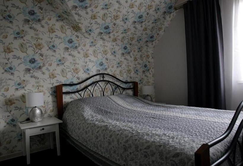 اتاق خانوادگی, Dp Art Residence Self Check In