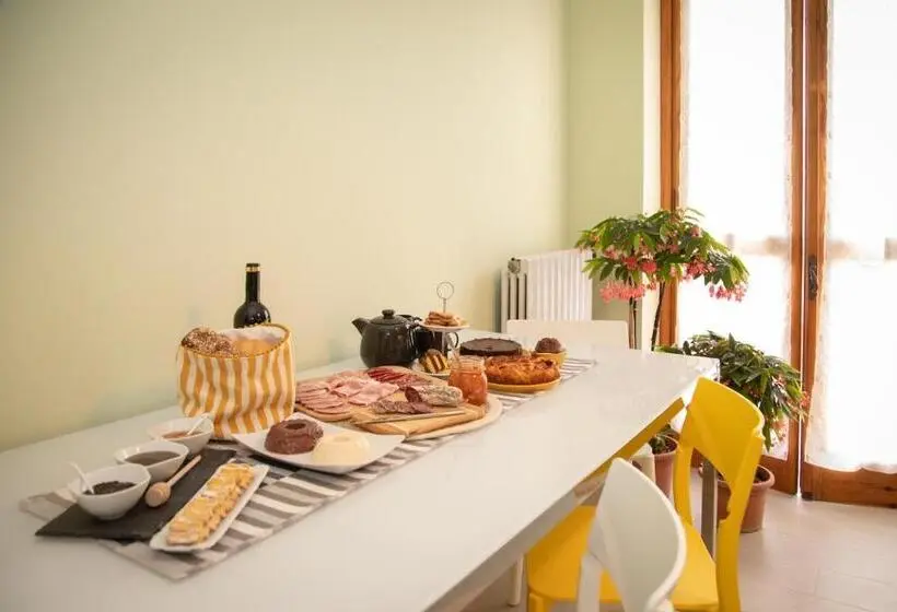 Standard-huone Puutarhanäkymä, Monferrato Bed&bike