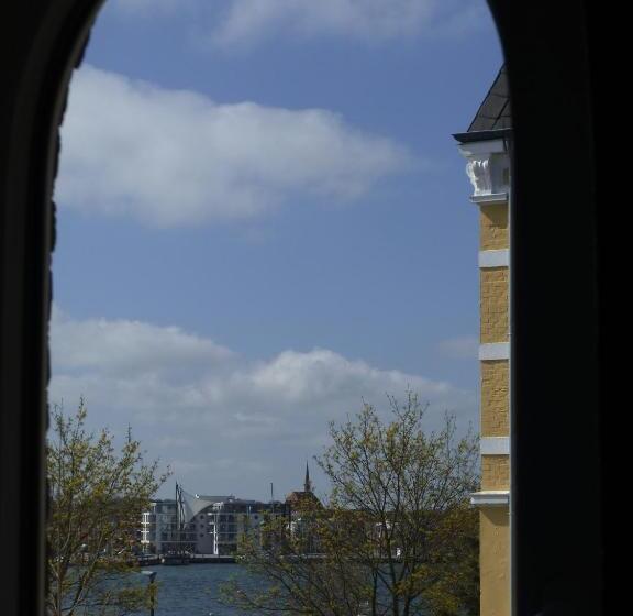 Люкс 3 Спальни, Villa Kaethe Borby