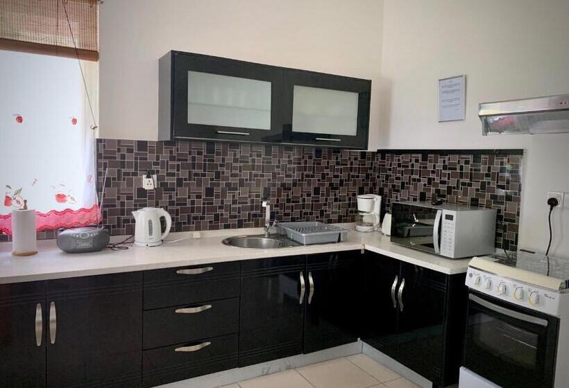 آپارتمان 1 خوابه با چشم‌انداز دریا, Villa Oliveraie Apartments