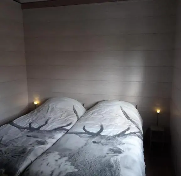 デラックスルーム, B&b Stripsein