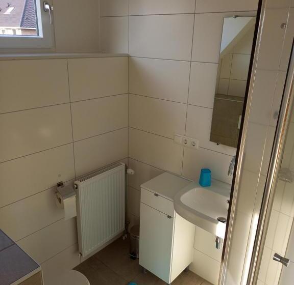 חדר דחוקס עם מיטת קינג, Room By The Sea