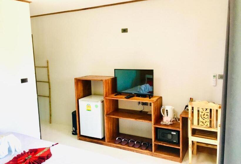 바다 전망 디럭스 3인룸, Rinna Resort