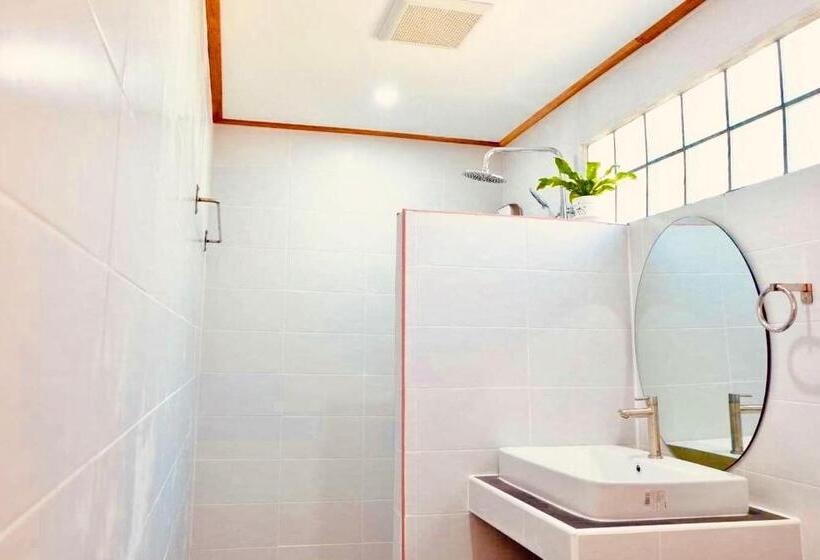 바다 전망 디럭스 3인룸, Rinna Resort