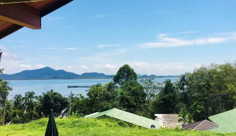 キングサイズベッドのデラックスルーム, Rinna Resort