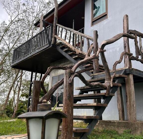 غرفة سوبيريور ثلاثية مطلّة علي البحر, Rinna Resort