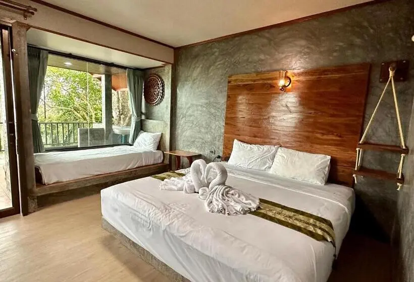 オーシャンビューのスーペリアトリプルルーム, Rinna Resort