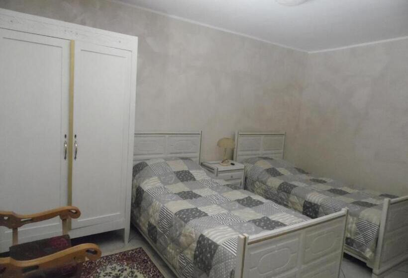 스탠다드 룸, Piazza Castello