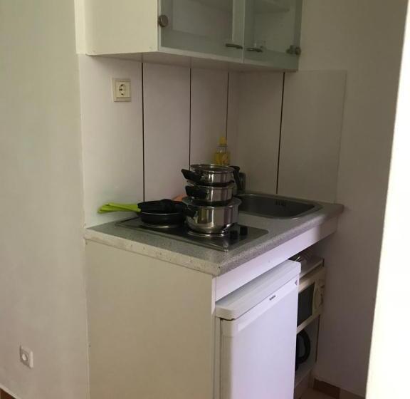 اتاق استاندارد, Viktoria