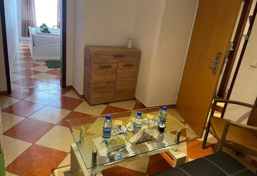 آپارتمان 1 خوابه, Viktoria