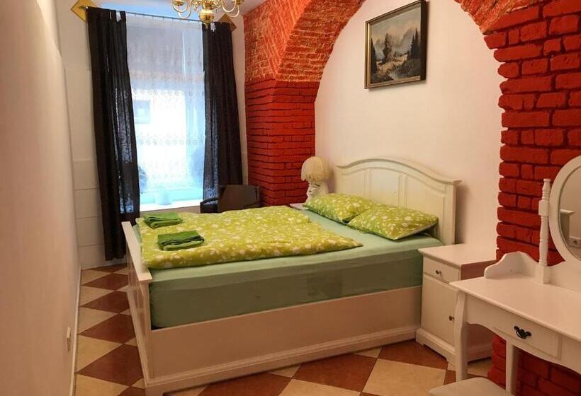 آپارتمان 1 خوابه, Viktoria